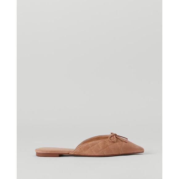 Ann Taylor Size 8.5M Beige Quilted Suede Slip On Flat Pointed Toe Mule Slides - Picture 2 of 8